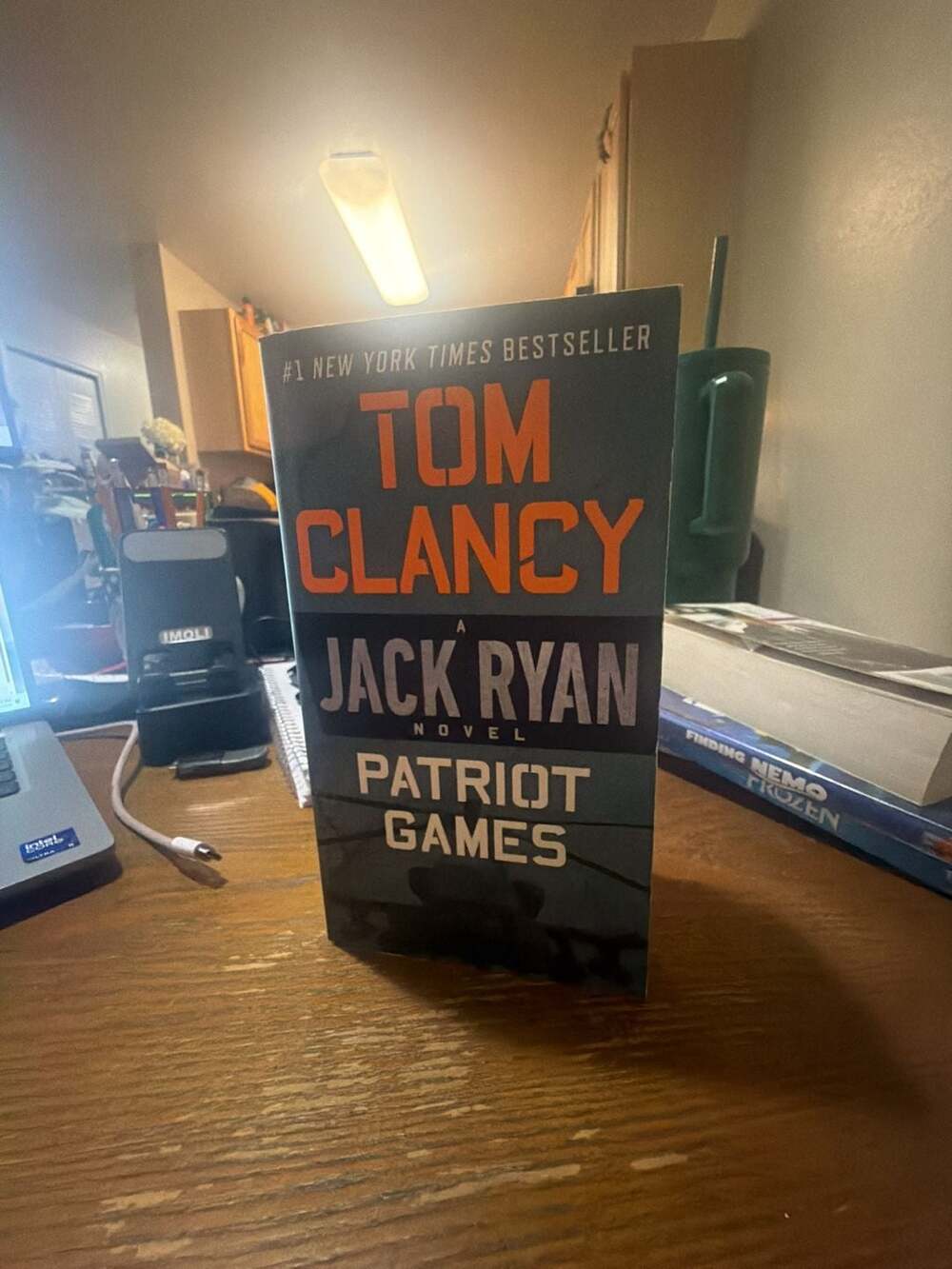Patriot Games (A Jack Ryan Novel) by Tom Clancy - Mass Market Paperback
